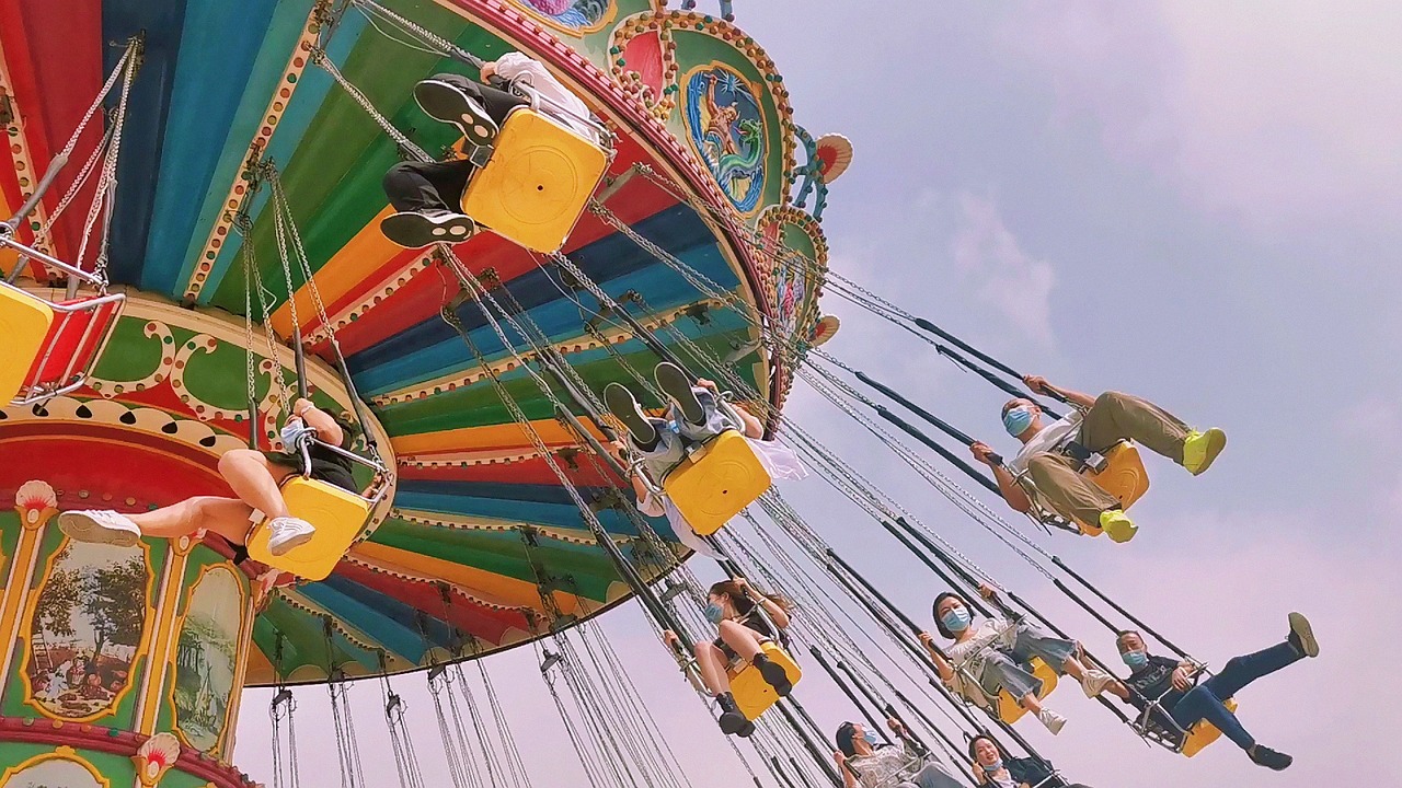 découvrez nos programmes de vacances en famille : activités ludiques, séjours adaptés et bons plans pour des souvenirs inoubliables. partez l’esprit tranquille avec des offres sur mesure pour tous les âges !