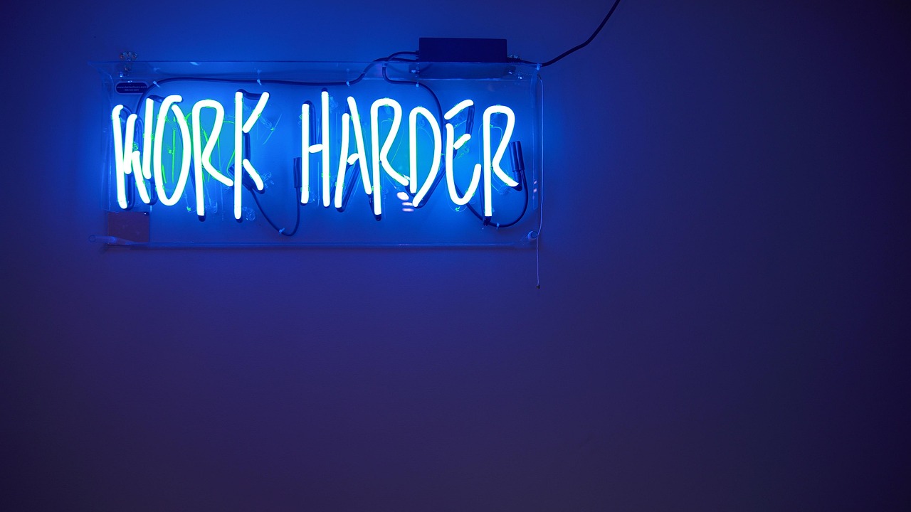 découvrez comment la motivation peut transformer votre quotidien et vous aider à atteindre vos objectifs. explorez des conseils pratiques, des techniques inspirantes et des histoires de réussite pour stimuler votre esprit et alimenter votre passion.